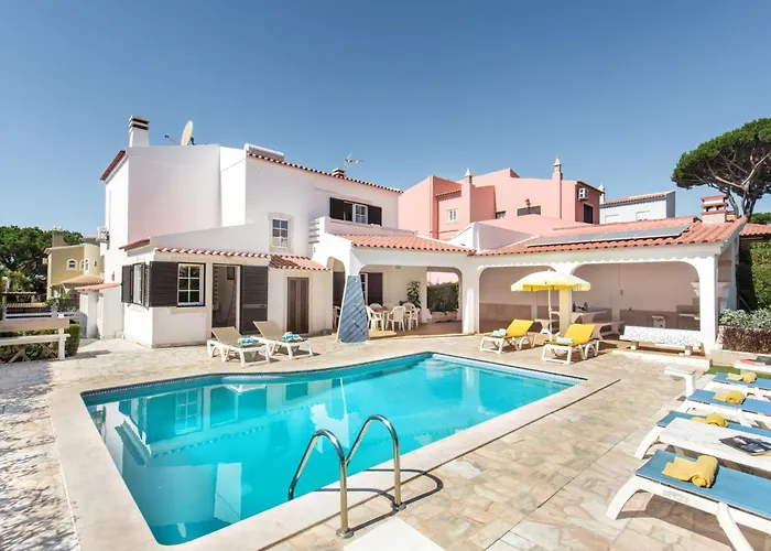 A Fantastic Place For Families, Hilton Are And Close To Amenities Willa Quarteira