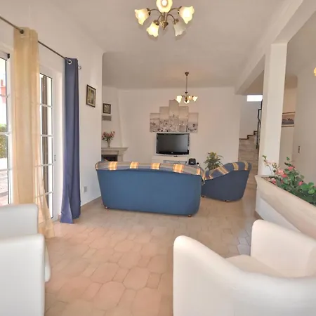 A Fantastic Place For Families, Hilton Are And Close To Amenities Villa Quarteira