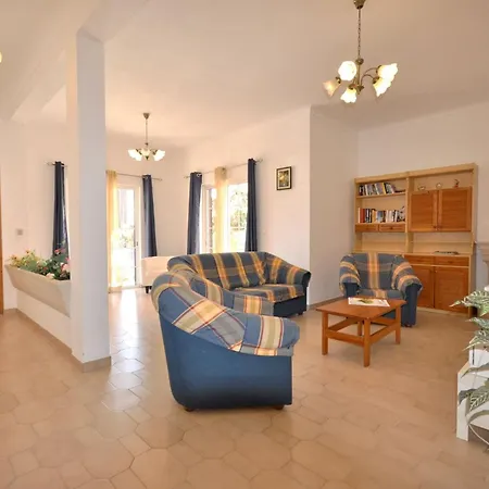 A Fantastic Place For Families, Hilton Are And Close To Amenities *