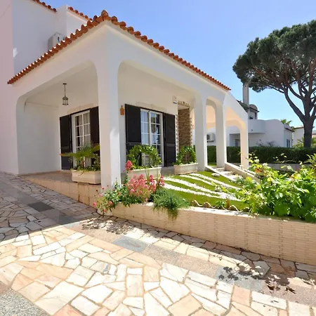 A Fantastic Place For Families, Hilton Are And Close To Amenities