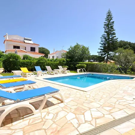 A Fantastic Place For Families, Hilton Are And Close To Amenities Quarteira