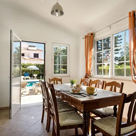 A Fantastic Place For Families, Hilton Are And Close To Amenities Vila *