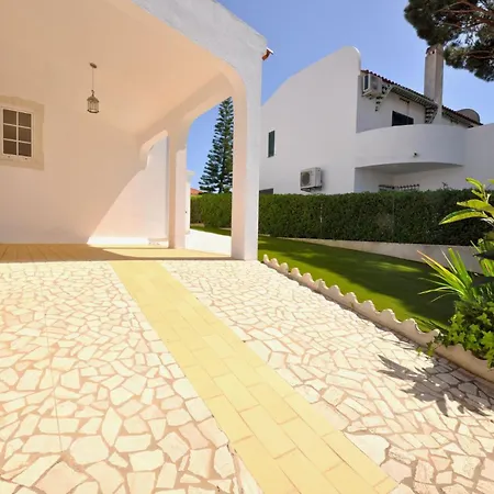 Vila A Fantastic Place For Families, Hilton Are And Close To Amenities