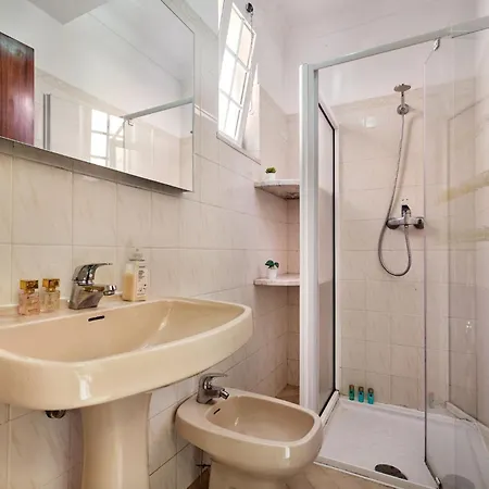 Vila A Fantastic Place For Families, Hilton Are And Close To Amenities