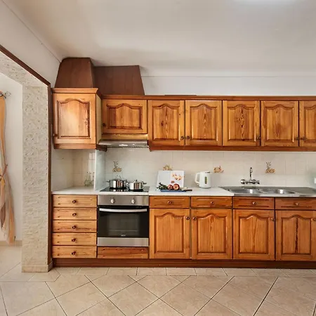 A Fantastic Place For Families, Hilton Are And Close To Amenities *