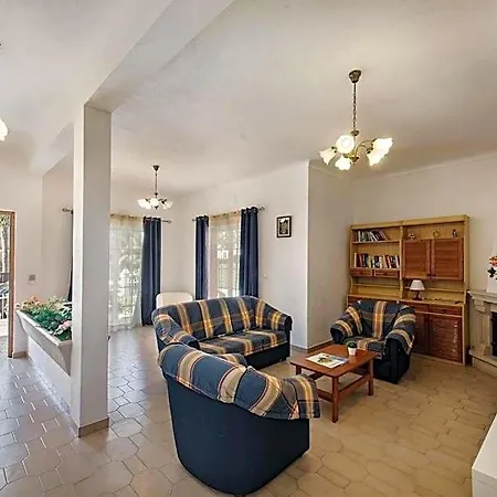 A Fantastic Place For Families, Hilton Are And Close To Amenities *