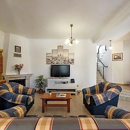 Villa A Fantastic Place For Families, Hilton Are And Close To Amenities Vilamoura