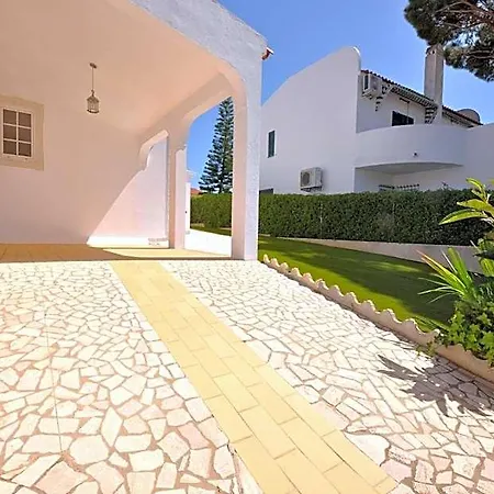A Fantastic Place For Families, Hilton Are And Close To Amenities Vilamoura