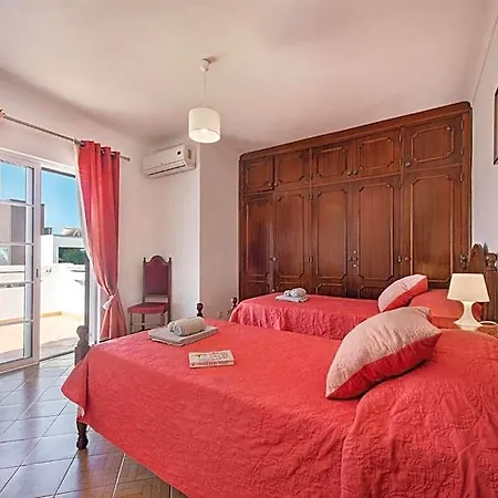 A Fantastic Place For Families, Hilton Are And Close To Amenities *