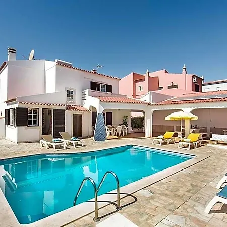 A Fantastic Place For Families, Hilton Are And Close To Amenities *