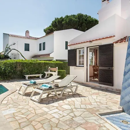 Villa A Fantastic Place For Families, Hilton Are And Close To Amenities Quarteira